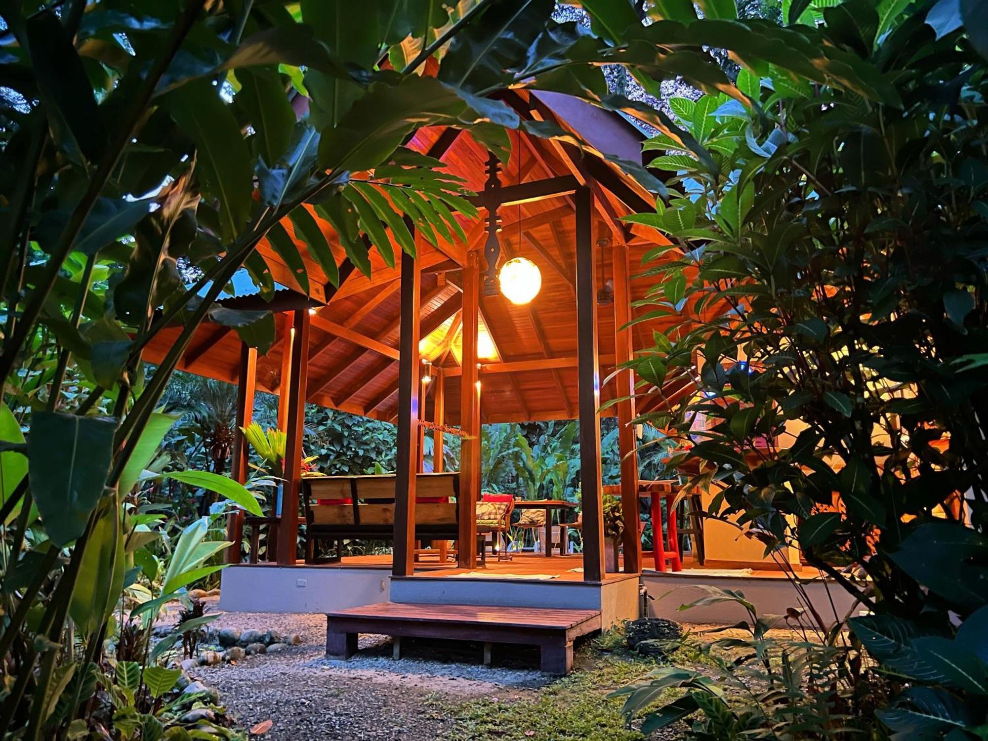 Geckoes Lodge Cocles Kültér fotó